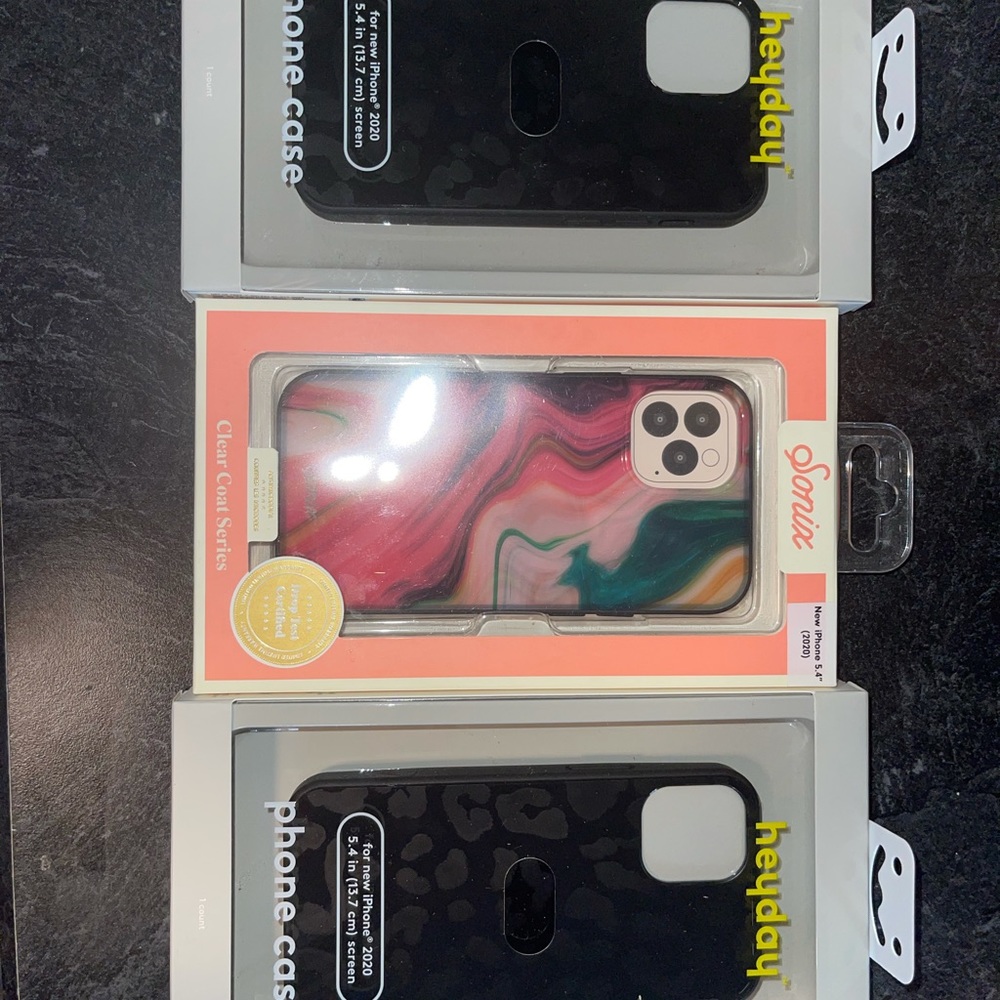 iPhone 2020 cases